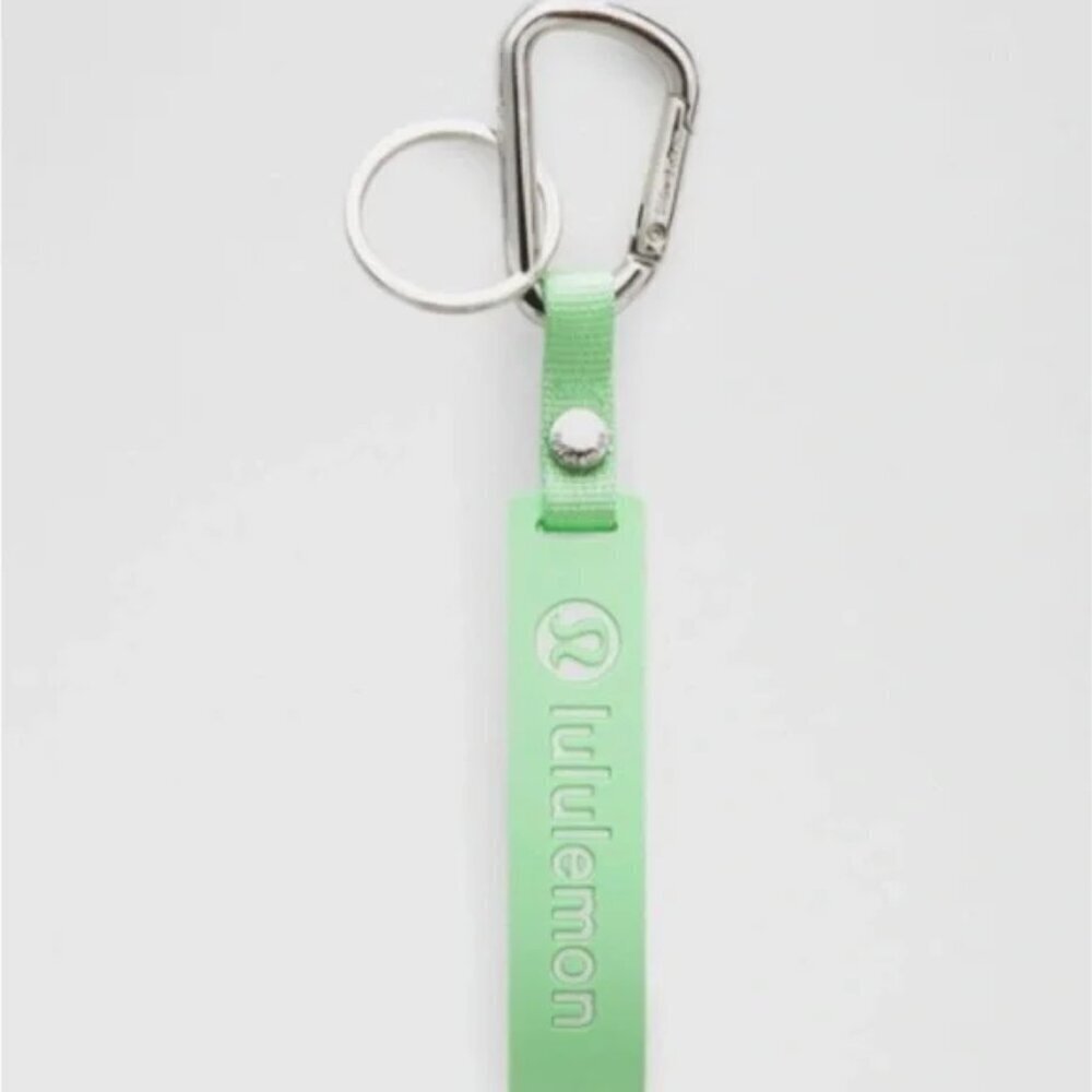 NWT Lululemon Silicone Keychain - Citra Lime/White